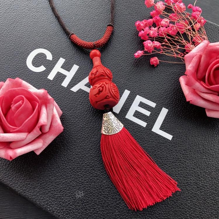 Neoclassical Chinese red cinnabar fringed necklace retro fashion long versatile sweater chain four seasons ethnic style accessories
