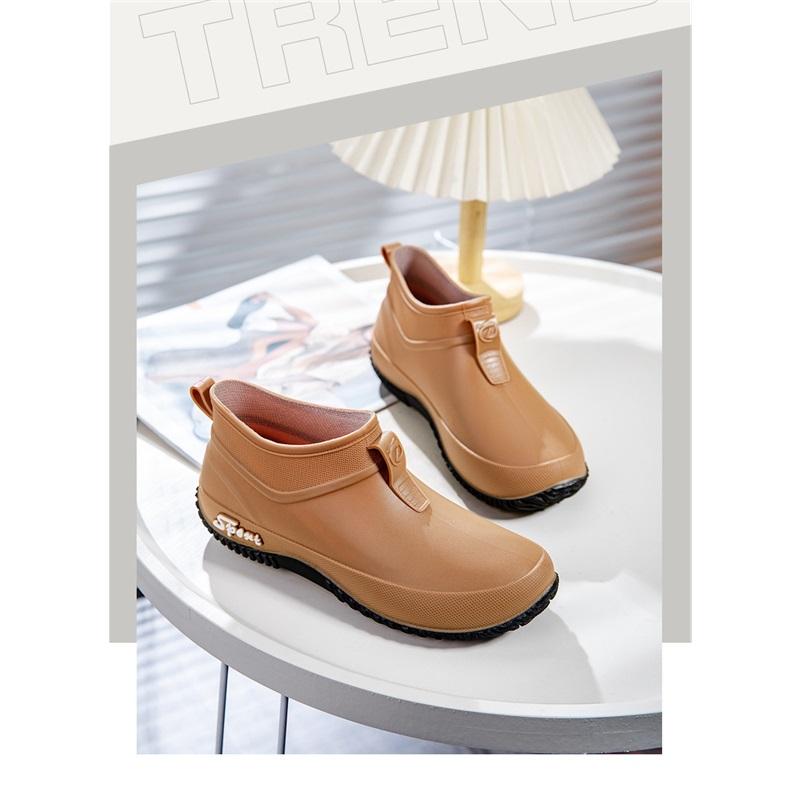 Ladies' Fashionable Outdoor Daily Leisure Anti Slip Waterproof Wear Resistant Rain Shoes Rubber Shoes