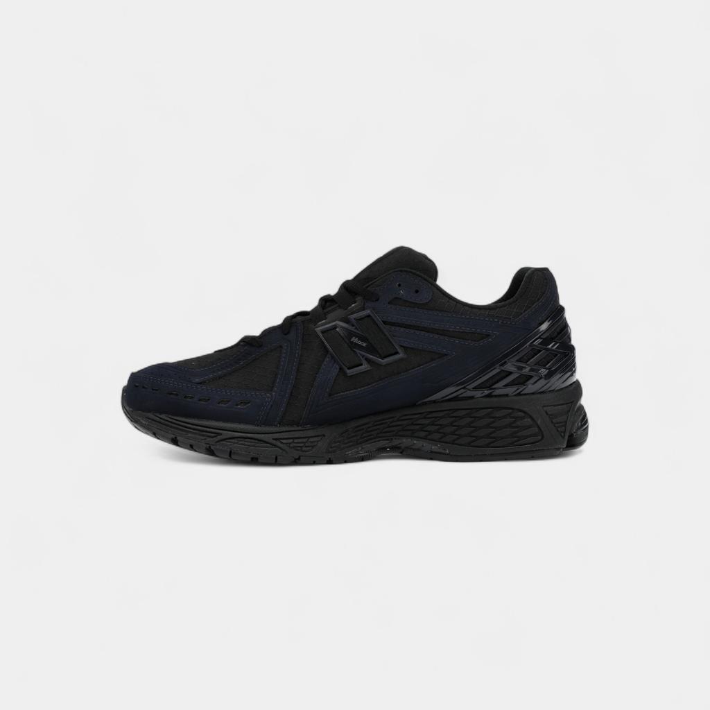 New Balance 1906R Cordura Outerspace