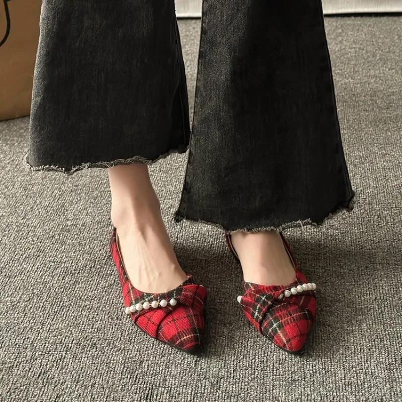 Fashion Retro Red Plaid Fashion Women Shoes Sprig New Pointed Toe Women's Flats Shoes Light and Comfortable Ladies Single Shoes