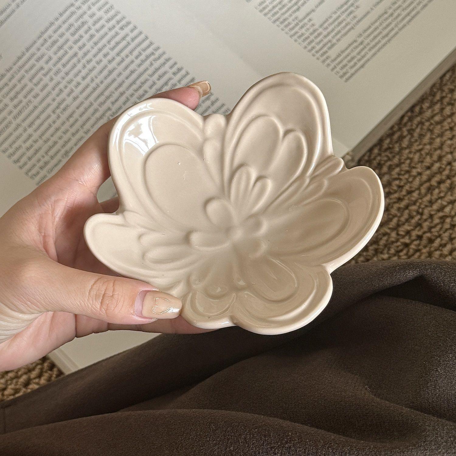 

Керамическая мыльница в виде цветка, высокий уровень внешнего вида, товары для ванной комнаты, милая полка, новая простая бытовая креативная портативная мыльница с дренажем 12.5x12x4cm