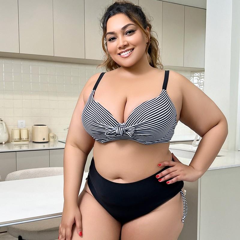 Plus Size Womens Striped High-Waisted Triangle Bikini Set With Underwire Padding
