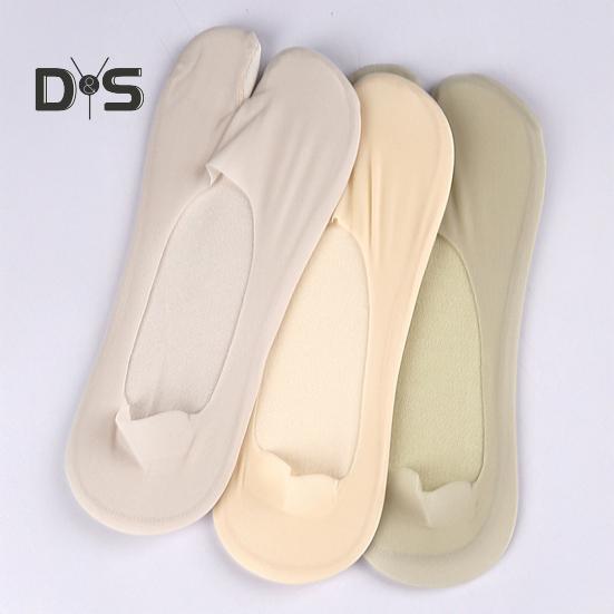 Breathable Toe Socks 2-Toe Invisible Liner Socks with Anti-Slip Silicone Ultra-Thin Moisture-Wicking Socks for Loafers Sneakers