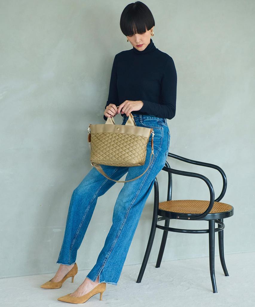 Topkapi RIPPLE Quilted Tote Bag with Shoulder B5 502085100124 Strap, Size, Water-Repellent/Lightweight, Women's, Beige,