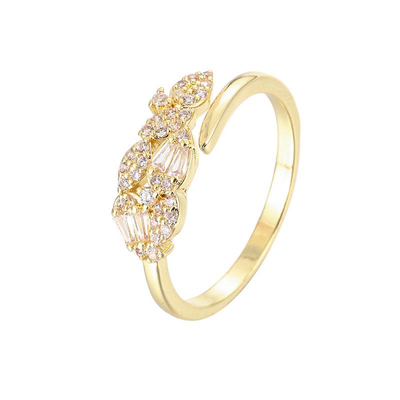 Elegant Adjustable Toe Ring with Zircon Inlay - Minimalistic Copper Design