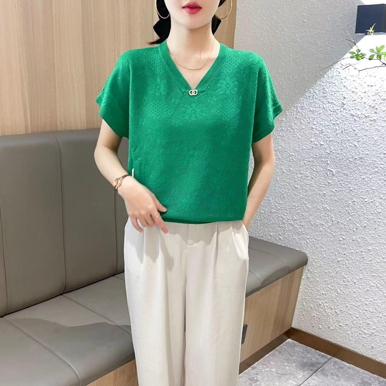 

Женский летний топ из жаккарда Ice Silk с короткими рукавами 2023 года One Size зелёный