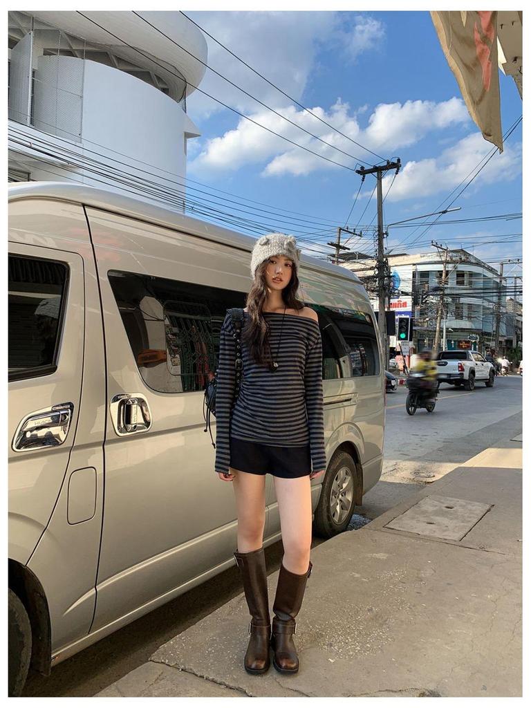 Women's Gray Striped One-Shoulder Long-Sleeve T-Shirt - Slimming Waist, Comfortable, Casual, Versatile - New for Early Autumn 2026