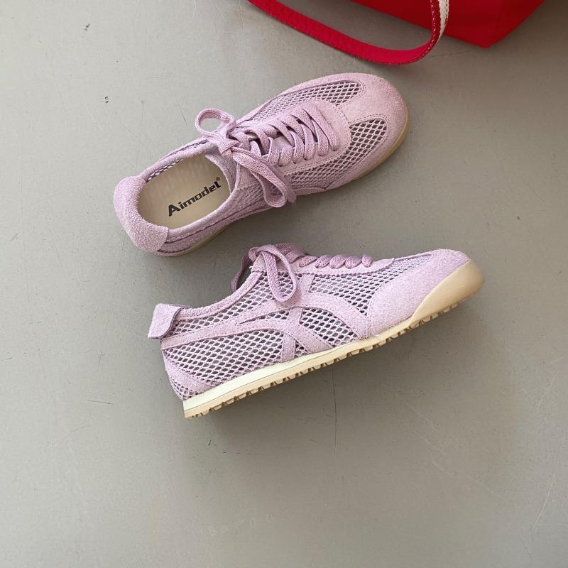 Women's new hollow breathable mesh shoes ultra-light soft sole versatile casual sports board shoes