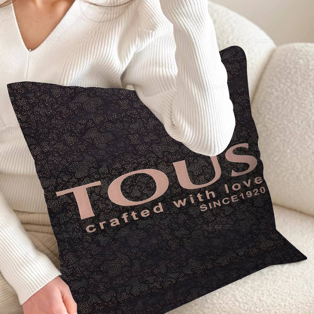 

Cute T-TOUSes Bear Cushion Cover Car Throw Pillow Case For Sofa Car Christmas Gift 40x40cm 45x45cm 30cmx30cm