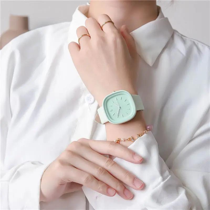 

Brand Square Quartz Watches Korean Women Sport Fashion Ladies PU Leather Strap Watch Girl Solid Luxury Simple Wristwatch Clock