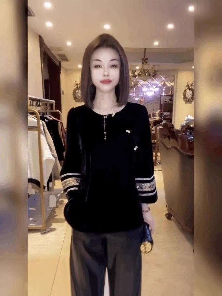 

Luxury Ethnic-Style Black Gold Sequined Velvet Top for Women 4XL чёрный