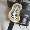 New Y2k Fashion Creative Men Women Melted Twisted Watches Luxury Streetstyle Irregular Shape Dial Unique Design Quartz Watch