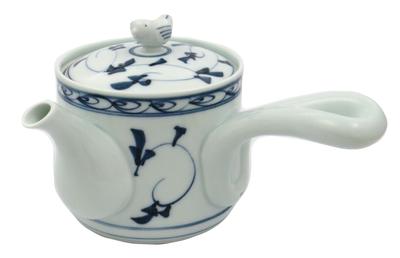 Ceramika Hasami Issei Lekka Puszysta Chidori Arabeska 18cm Szer. x 15cm Gł. x Wyprodukowano w Produkt 23045 Czajniczek, Wzór, Duży, Wzór, Ok.. 11,5 cm