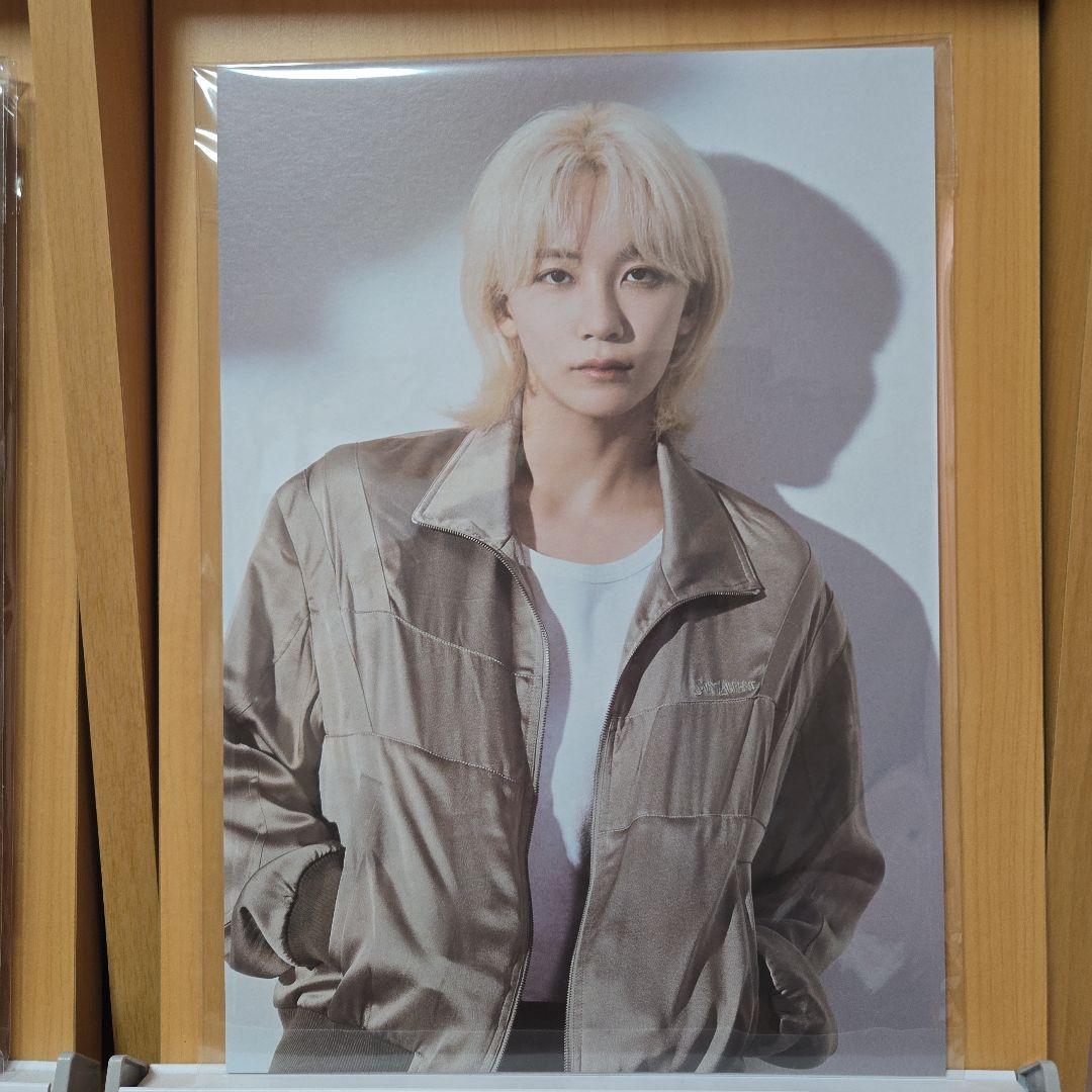 

[Б/У] SEVENTEEN DAY-OFF Постер Джонхан