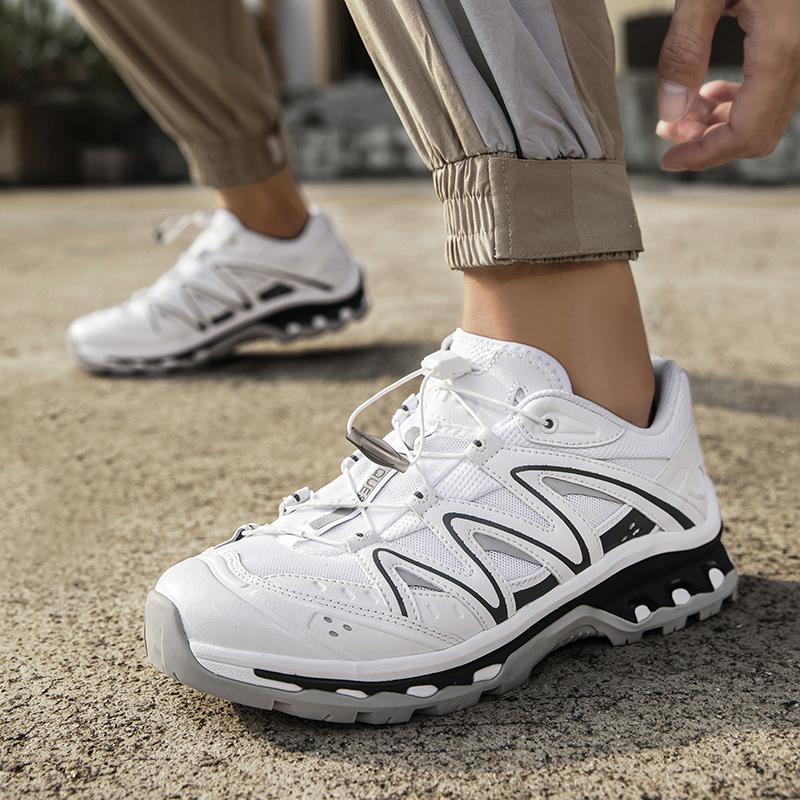 Men's Comfortable Skid Hiking Shoes Outdoor Hiking Shoes Fashion Desert Outdoor Boots