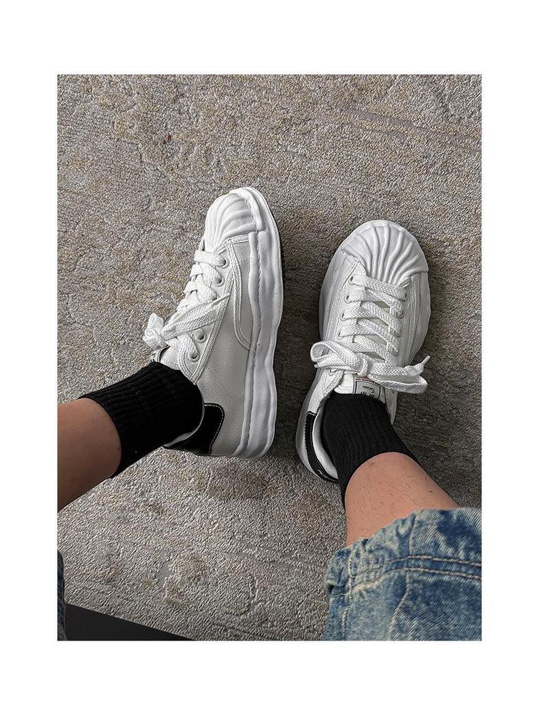 Herren Sommer Atmungsaktive Canvas Schuhe mit Dicken Sohlen & Höhenerhöhung - Trendige Shell Toe Casual Weiße Sneaker