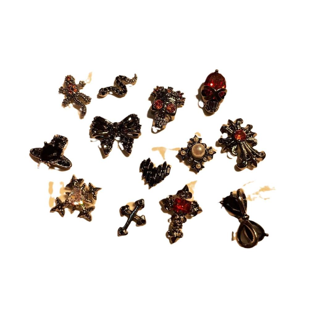 Baroque Style Dark Nail Jewelry: 21 Zircon-Enhanced Press-On Nails & Stickers