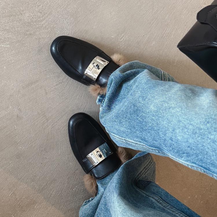 2025 Autumn and Winter New Temperament Round Head High Heel Elastic Boots Leather Thin Boots Versatile Commuter Thick Heel Short Boots Women