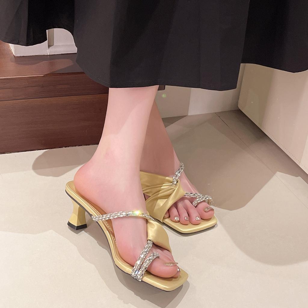 Summer new rhinestone square head thin heel high heel slippers women's summer wear high-end one-word sandals