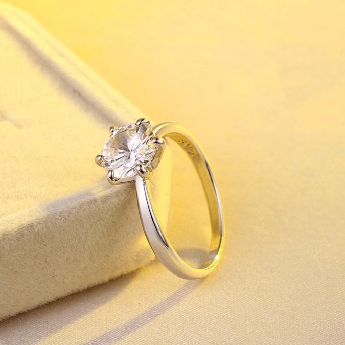 Pierścionek z sześcioma ząbkami z austriackiego kryształu cyrkonii diamentu - Damski prezent świąteczny