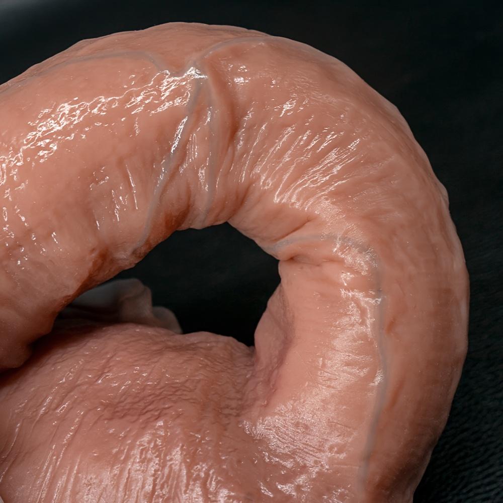 Beginner-Friendly Realistic Dildo – G-Spot Stimulator, Liquid Silicone, Strong Suction Cup for Hands-Free Couple Play