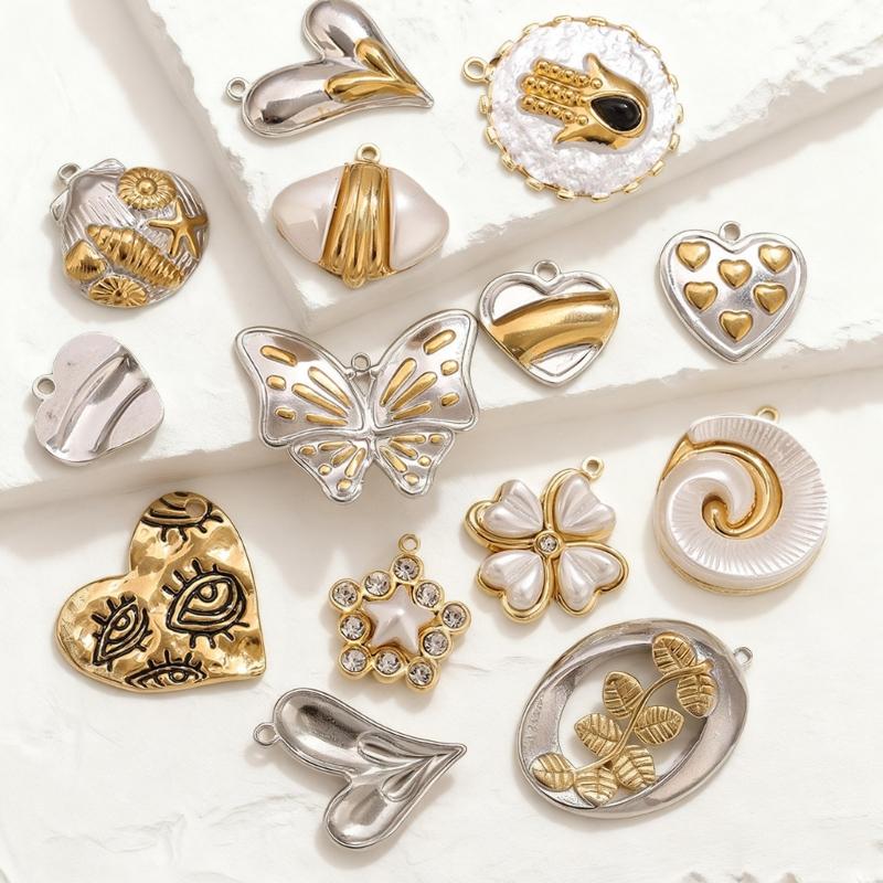 Chic Dubbelfärgad Kärlek Fjäril Hänge Berlock Rostfritt Stål Accessoar För Dagligt Bruk Speciella Tillfällen