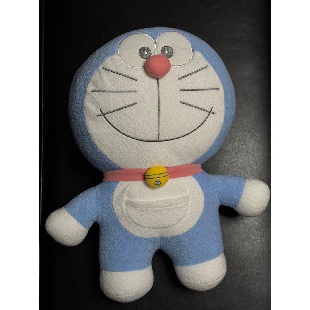 Brand new and unused Doraemon stuffed toy approx. 30cm with tag