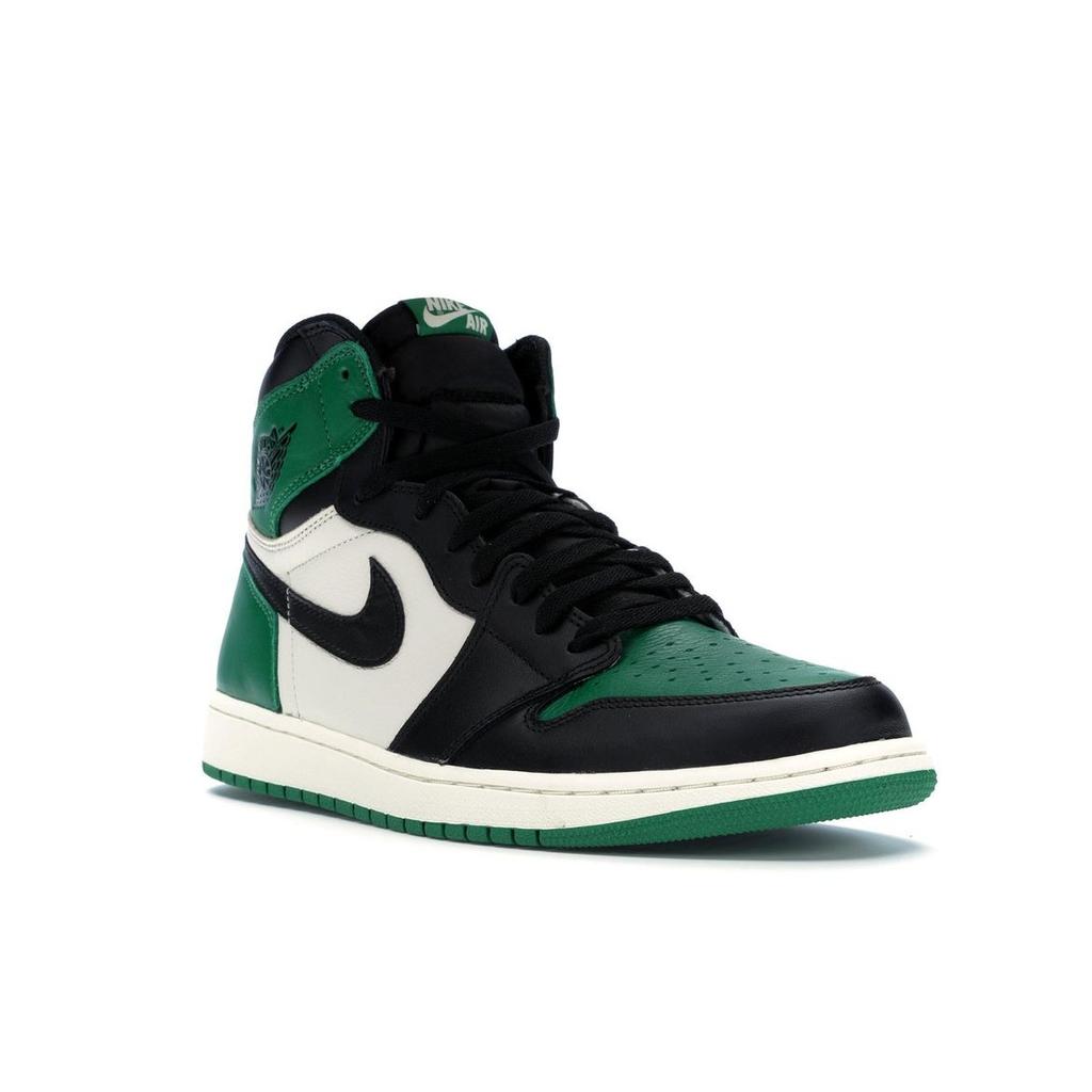 Air Jordan 1 Retro High OG Pine Green Men Sneakers Sail-Black 555088-302