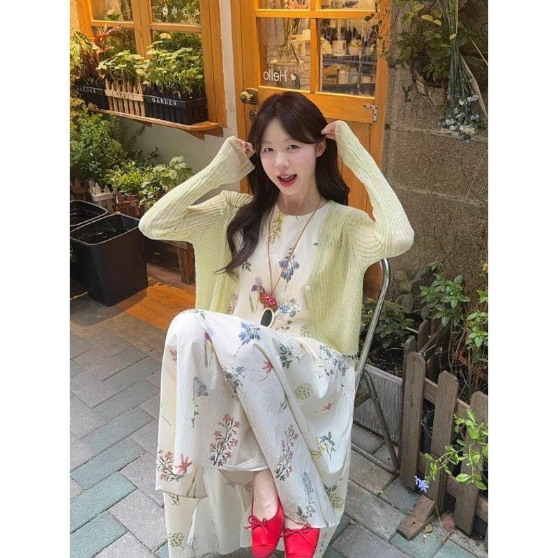 Gentle Suit Women's Small Sun Protection Knit Cardigan Tops Autumn Seaside Floral Skirt Dress Two-piece Set