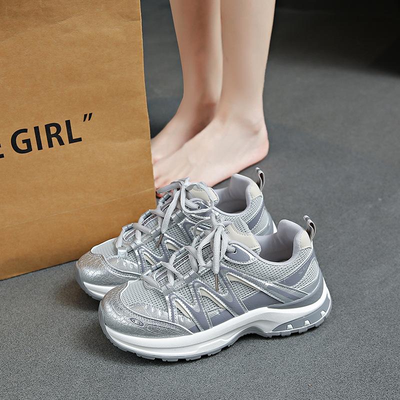 Shoes women's new summer mesh breathable outdoor hiking hiking shoes lightweight non-slip running shoes