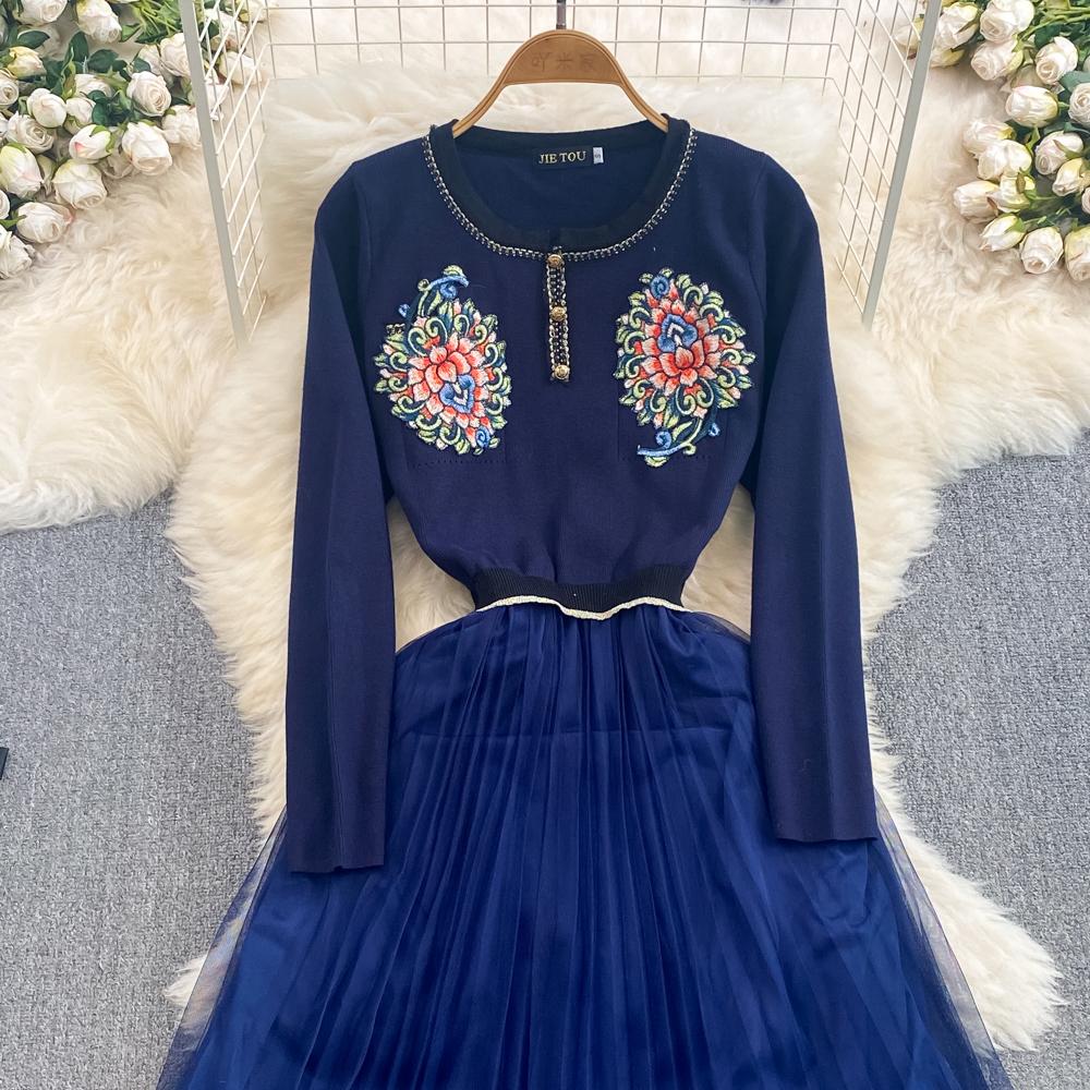 Høst Vinterklær Temperament Langermet Broderi Blomsterstrikket Mellomlang Kjole Uformell Spleising Mesh One Piece Dress