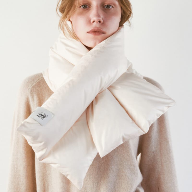 HACIE GLOSSY GOOSE DOWN MUFFLER [4COLORS]