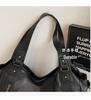 2025 Trendy Women's Retro-Style Tote: Large Capacity, Simple, Versatile, Single Shoulder & Crossbody Handbag.
