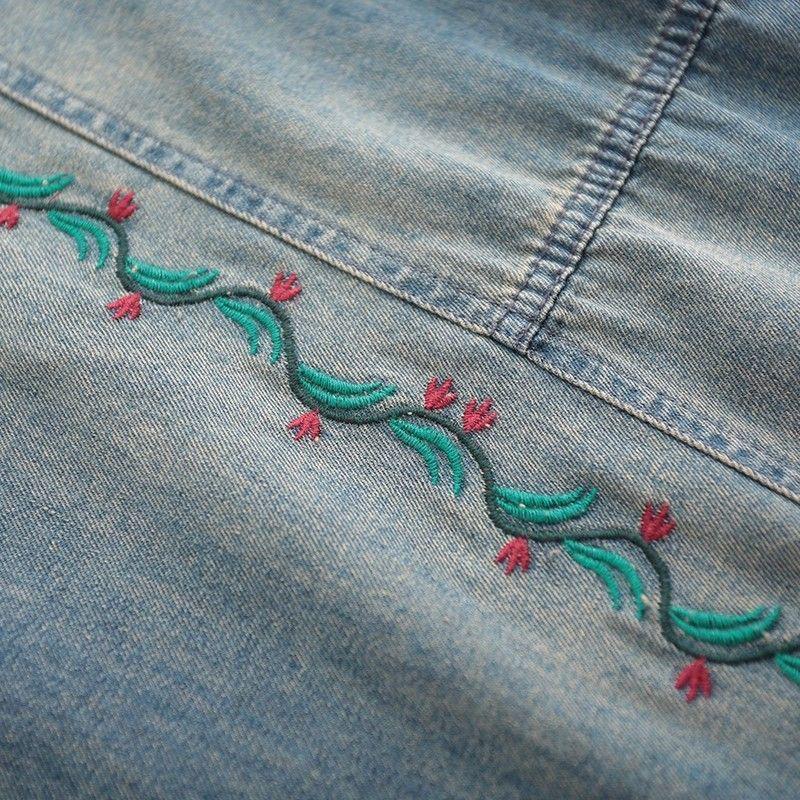 Plus Size Retro Embroidered Harem Denim Cropped Pants for Women - Casual Autumn Elastic Fit