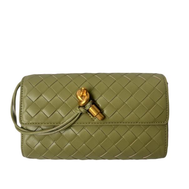 Geantă crossbody țesută high-end 2024 cu închizătoare aurie