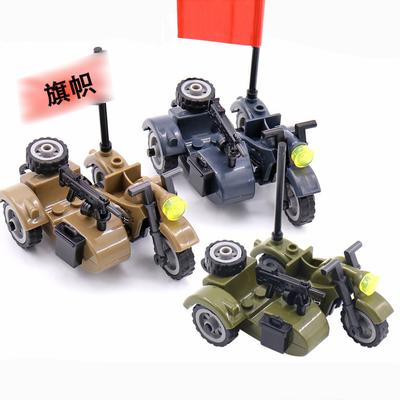 Cena Militar com Boneco e Série de Motocicleta Três Rodas Multicolorida Bloco de Montar Montado