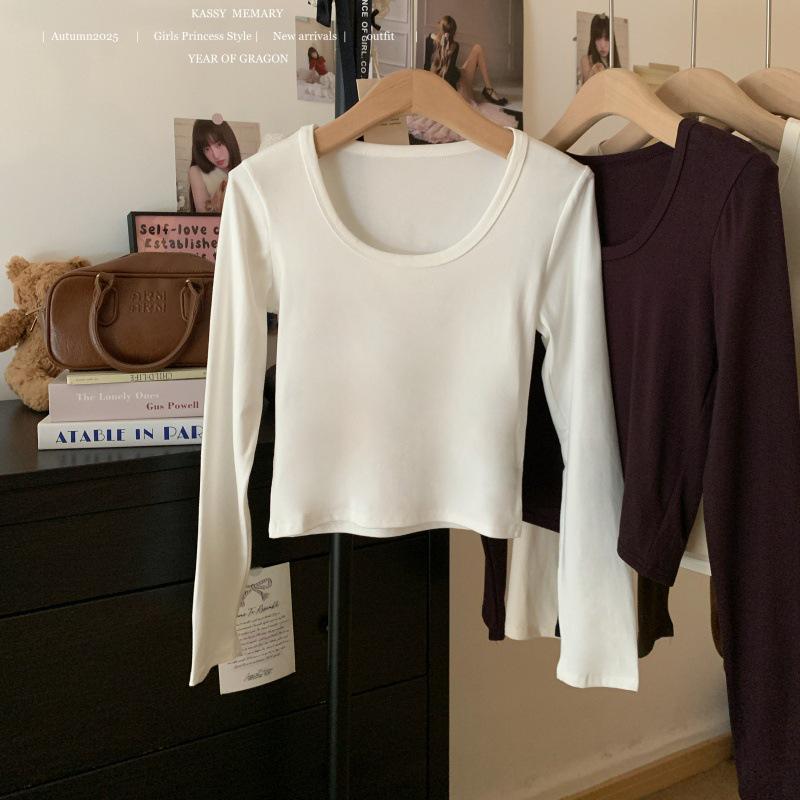 Women's Autumn Chic Slim-Fit Solid Color U-neck Long-Sleeve Base Layer Top