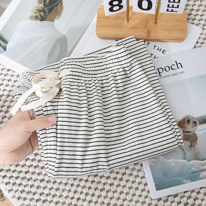 

2025 Autumn/Winter Women s High-Waisted Striped Wide-Leg Pants: Loose, Slimming, Lazy Style, Versatile Casual Wear. One Size