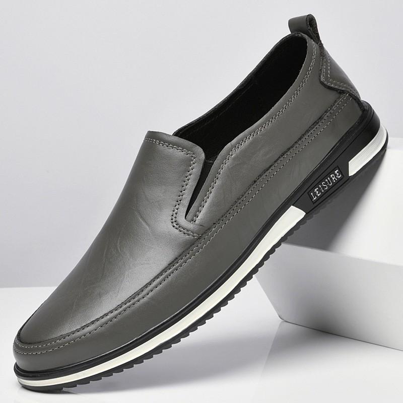 

Men s shoes 2025 new British style fashion one-pedal loafers cover feet casual business shoes foreign trade leather shoes 44 серый