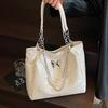 Foreign-style butterfly big bag women's 2025 new chain large-capacity tote bag leisure foreign-style commuter shoulder bag tide