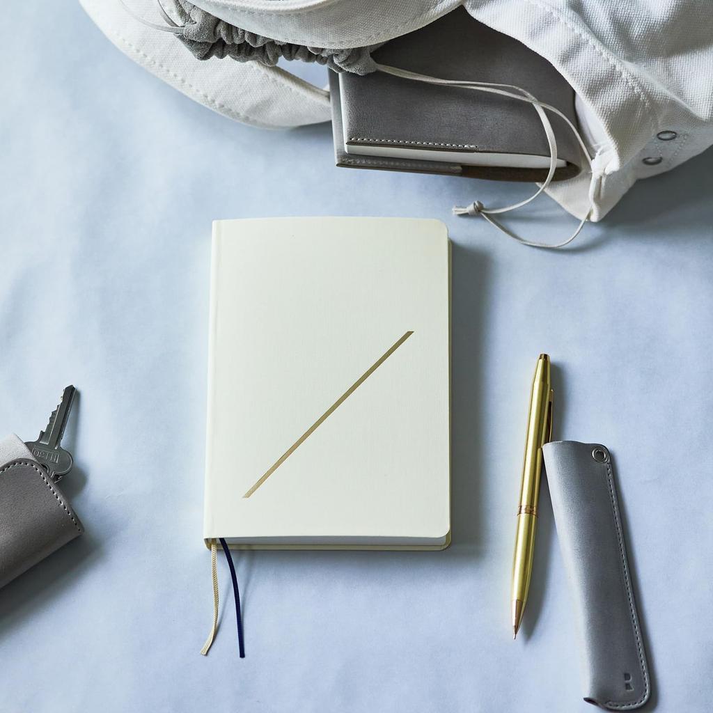 Hobonichi Techo 2025 HON Página de barra por em (Marfim) [A6/1 dia/Janeiro/Começa na segunda-feira]