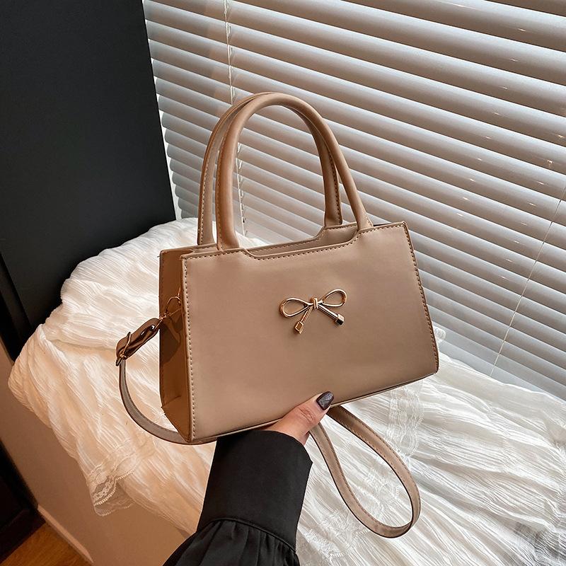 Bow Underarm Bag Women's 2025 Summer New Simple Foreign Style Small Square Bag High Texture Shoulder Messenger Bag