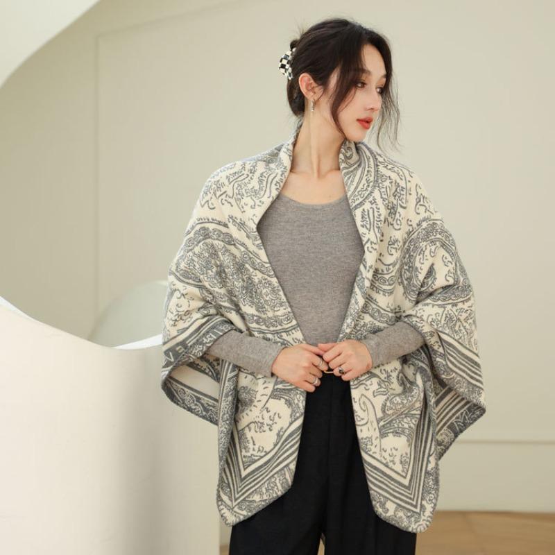 

Autumn and winter cashew flower double-sided jacquard scarf women s versatile blended wool square scarf shawl enlarged thickened warm blanket 130cm