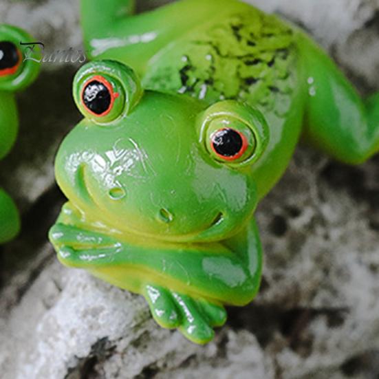 Micro Landscape Ornament Ornament, Frog Design Resin Figurine, Hand Painted Waterproof Miniature Figurine Garden Decor for Succulent Potted