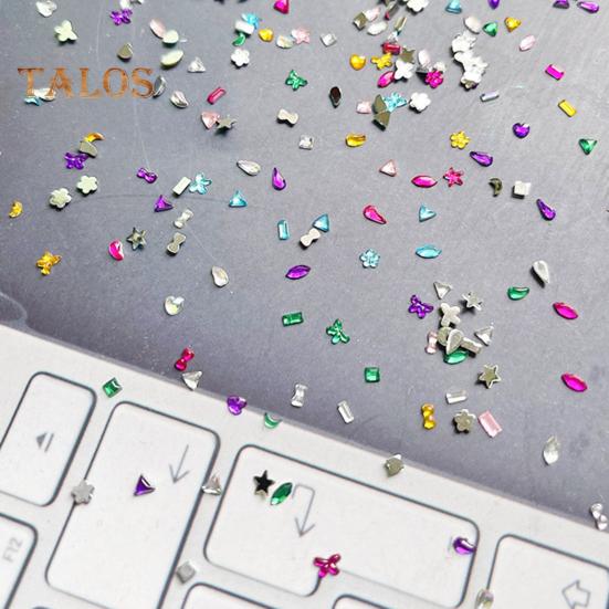 1000 szt./zestaw cyrkonie do zdobienia paznokci akrylowe różne mini gwiazdki serca miłości krople wody kwiaty kształty geometryczne zawieszki DIY akcesoria do dekoracji paznokci