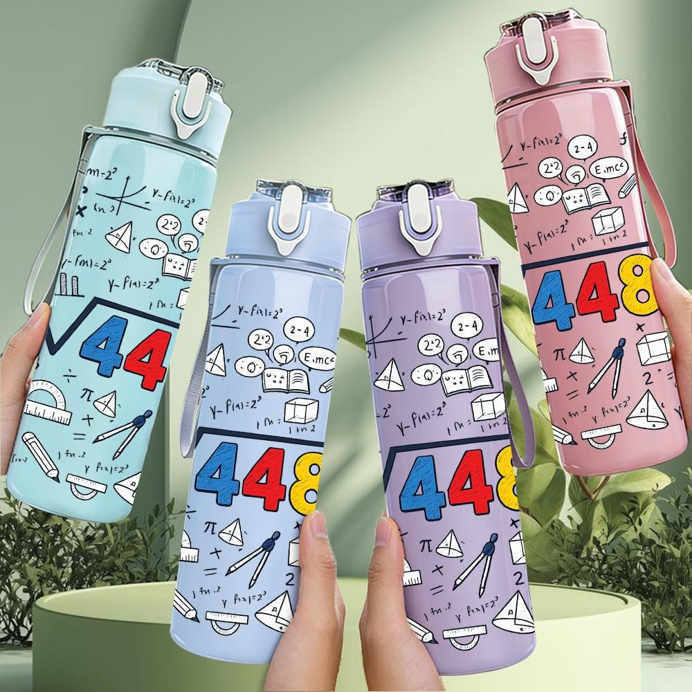 1PC Number 4489 Text Slogan Print 750ml Color Plastic Sports Water Bottle Leakproof Flip Straw Lid Suitable for Sports Office Home Use