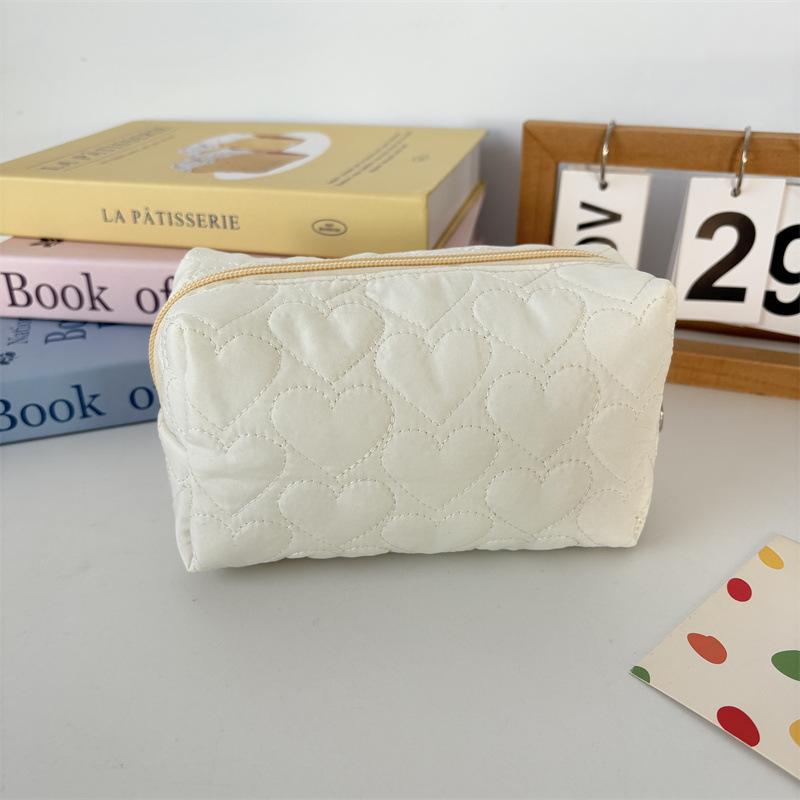New Quilted Makeup Bag for Women Cosmetics Organizer Portable Travel Skincare Toiletry Bag Student Stationery Pouch Pencil Case