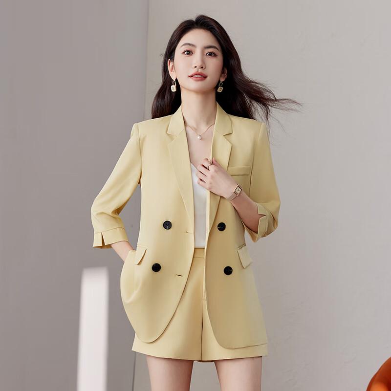 Women's Summer Half-Sleeve Blazer & Shorts Set