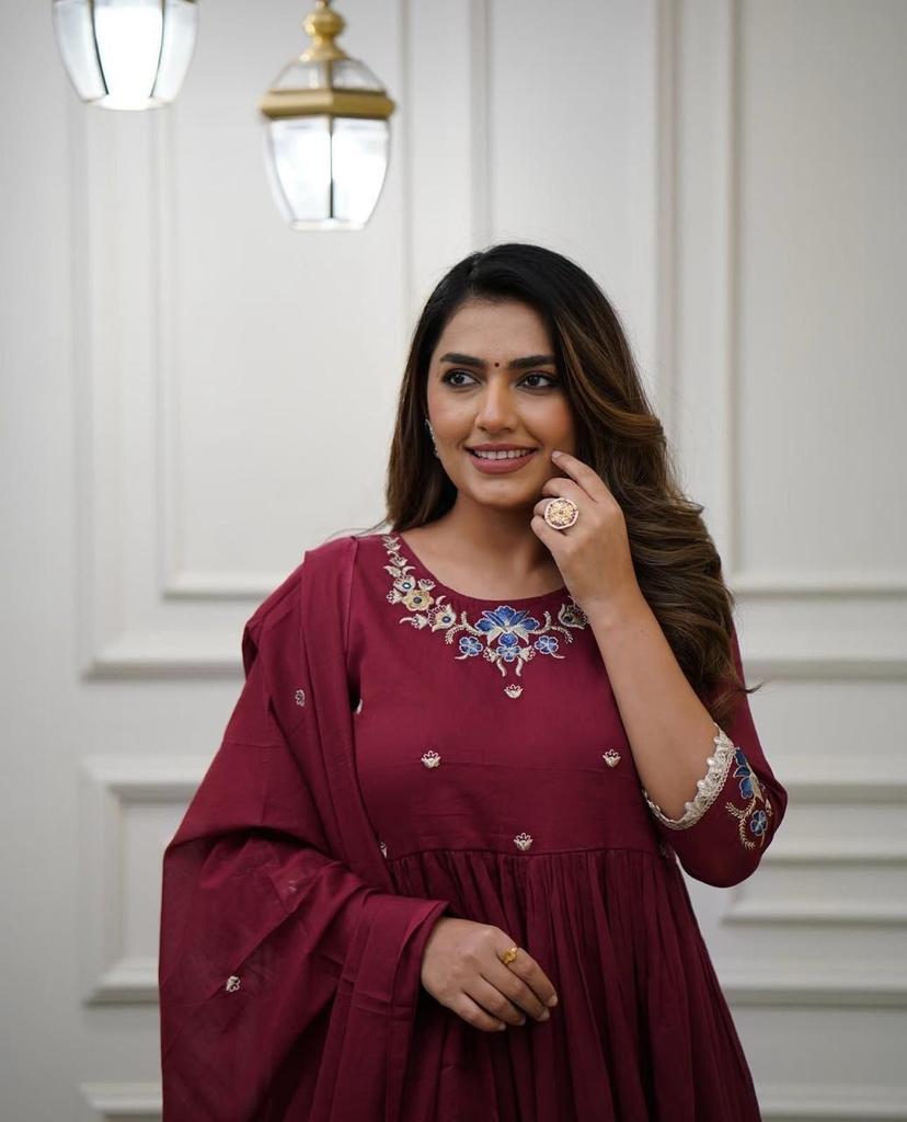 Women Designer Kurti Salwar Suit Indian Bollywood Party Wear Kurta Pant Dupatta Set Dress