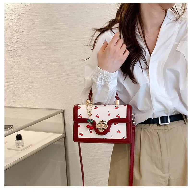 Sweet Cherry Square Chains Crossbody Bags for Woman Luxury Designer Brand Handbags Shoulder Bag New Female Black White HandBag